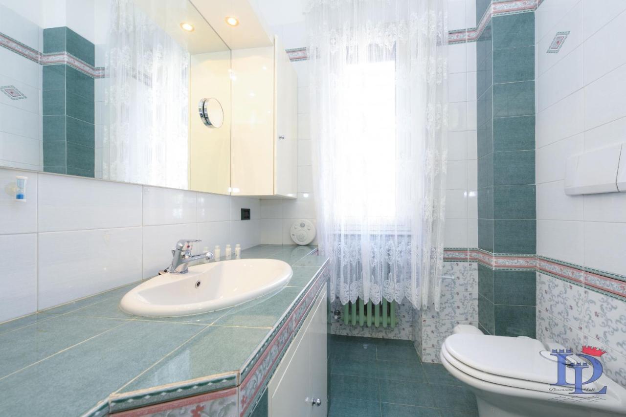 Desenzanoloft Official Partner Marriott Homes & Villas - Charming On The Lake Front Lake Desenzano del Garda Extérieur photo