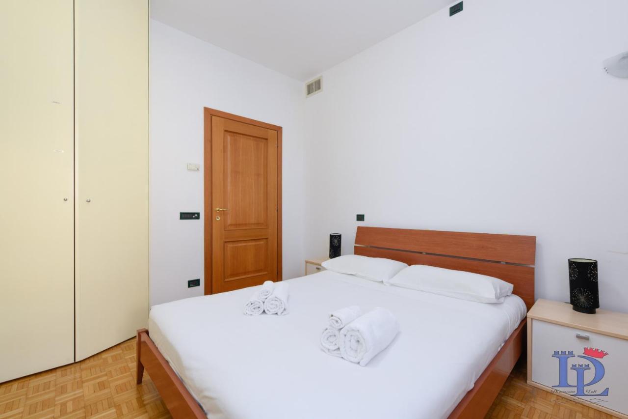 Desenzanoloft Official Partner Marriott Homes & Villas - Charming On The Lake Front Lake Desenzano del Garda Extérieur photo