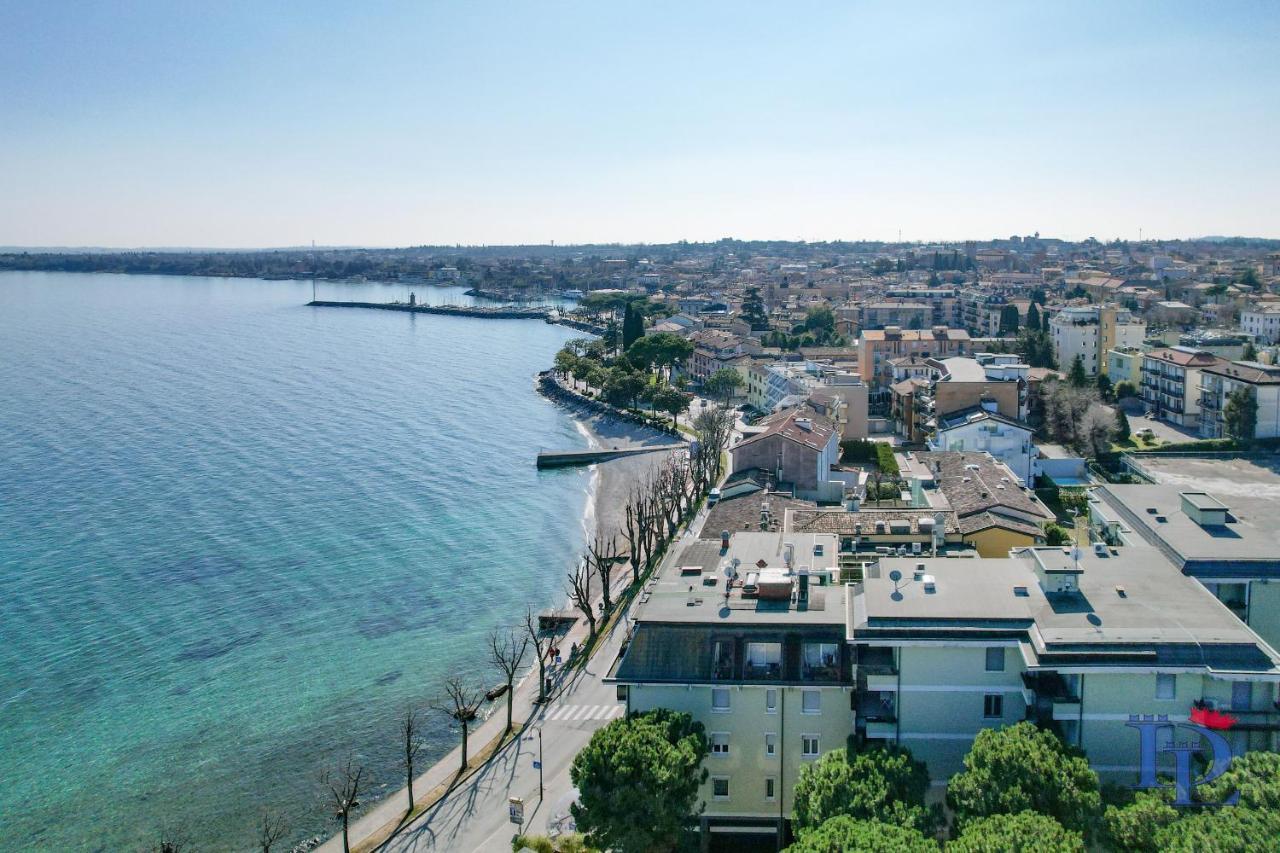 Desenzanoloft Official Partner Marriott Homes & Villas - Charming On The Lake Front Lake Desenzano del Garda Extérieur photo
