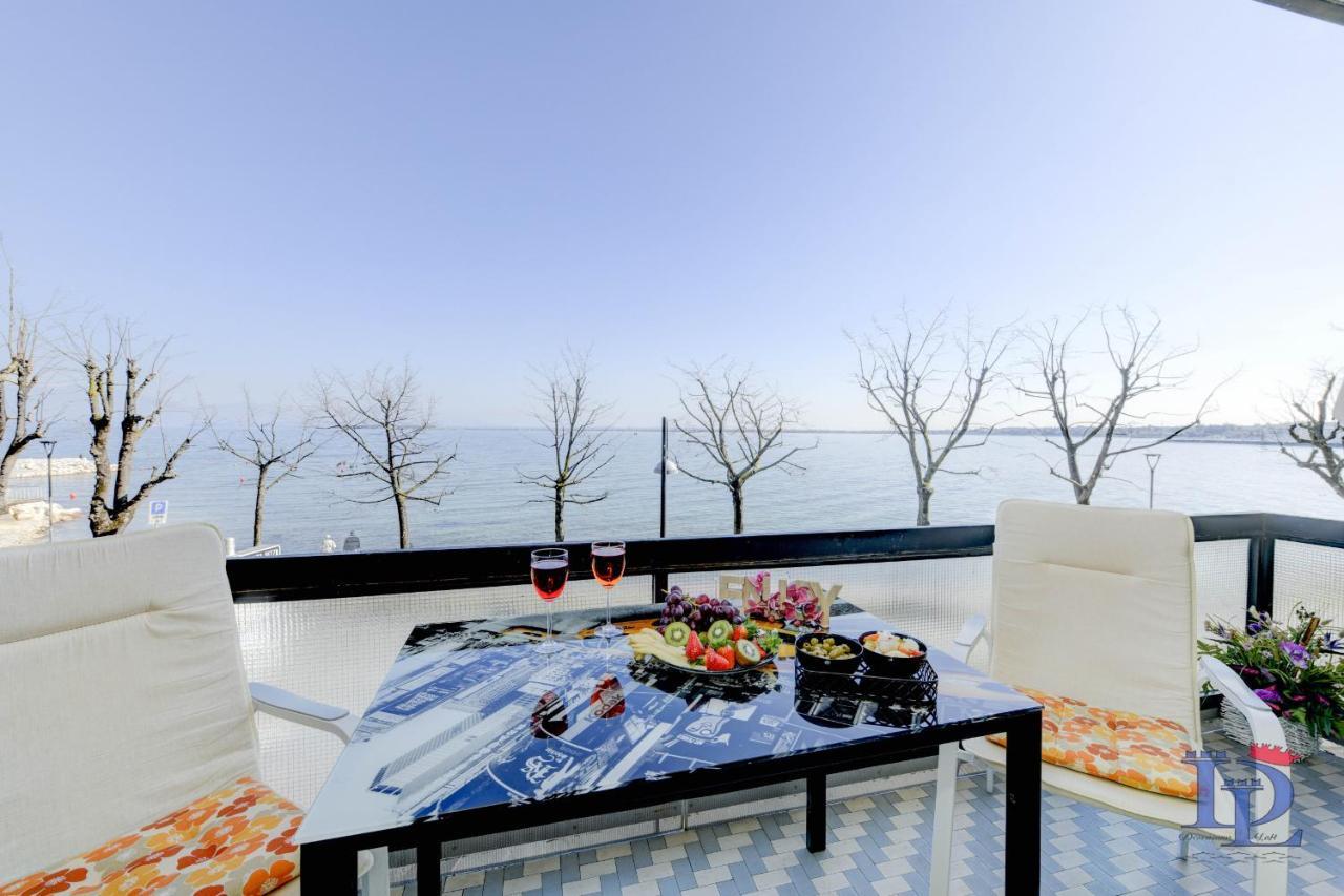 Desenzanoloft Official Partner Marriott Homes & Villas - Charming On The Lake Front Lake Desenzano del Garda Extérieur photo