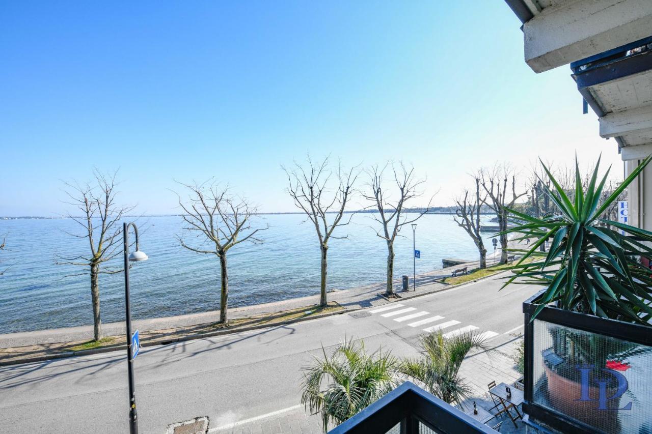 Desenzanoloft Official Partner Marriott Homes & Villas - Charming On The Lake Front Lake Desenzano del Garda Extérieur photo