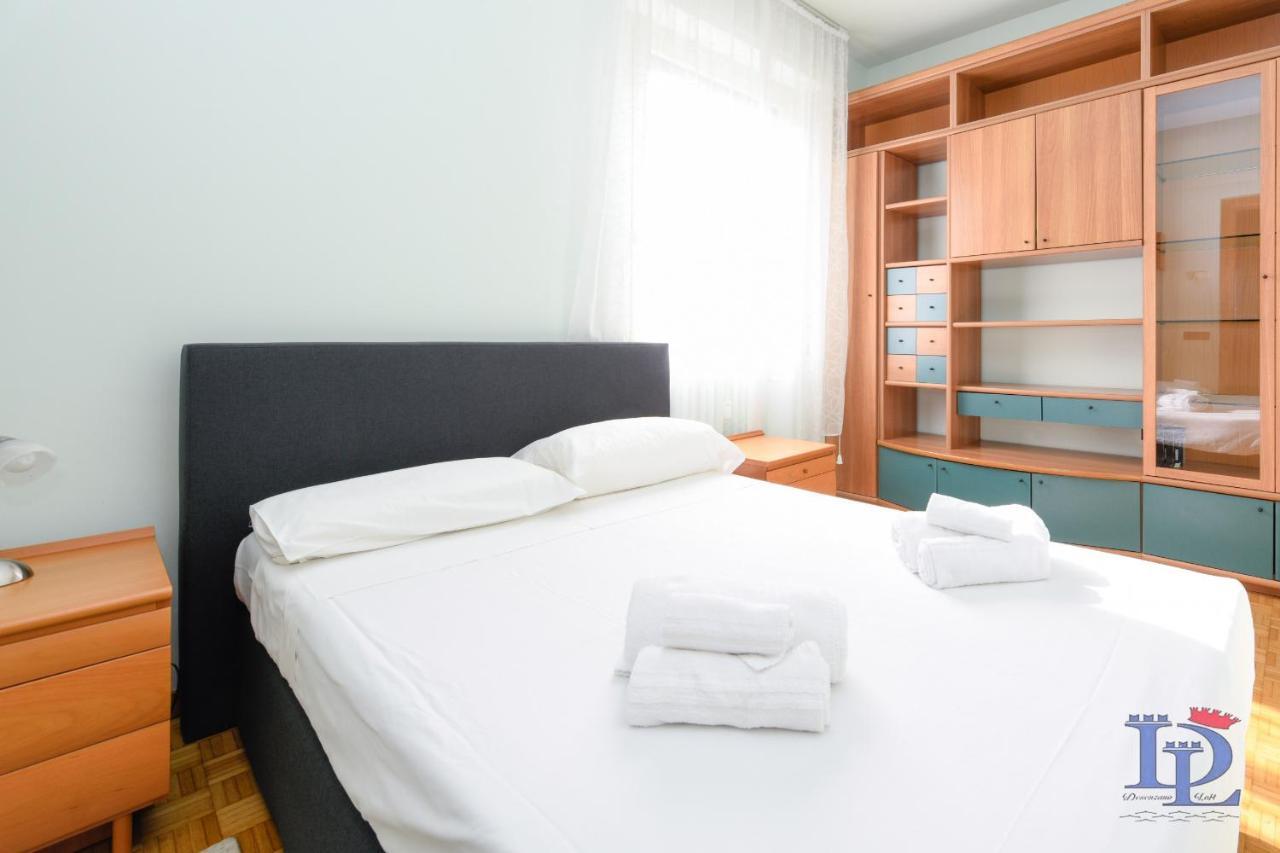 Desenzanoloft Official Partner Marriott Homes & Villas - Charming On The Lake Front Lake Desenzano del Garda Extérieur photo